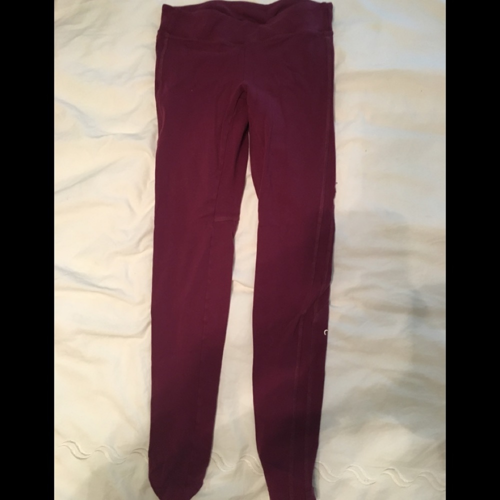 Alo yoga pants